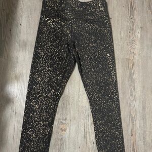 Zyia gold flake leggings